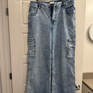 Kut from the Kloth Light Blue Denim jeans. These are my favorite jeans!